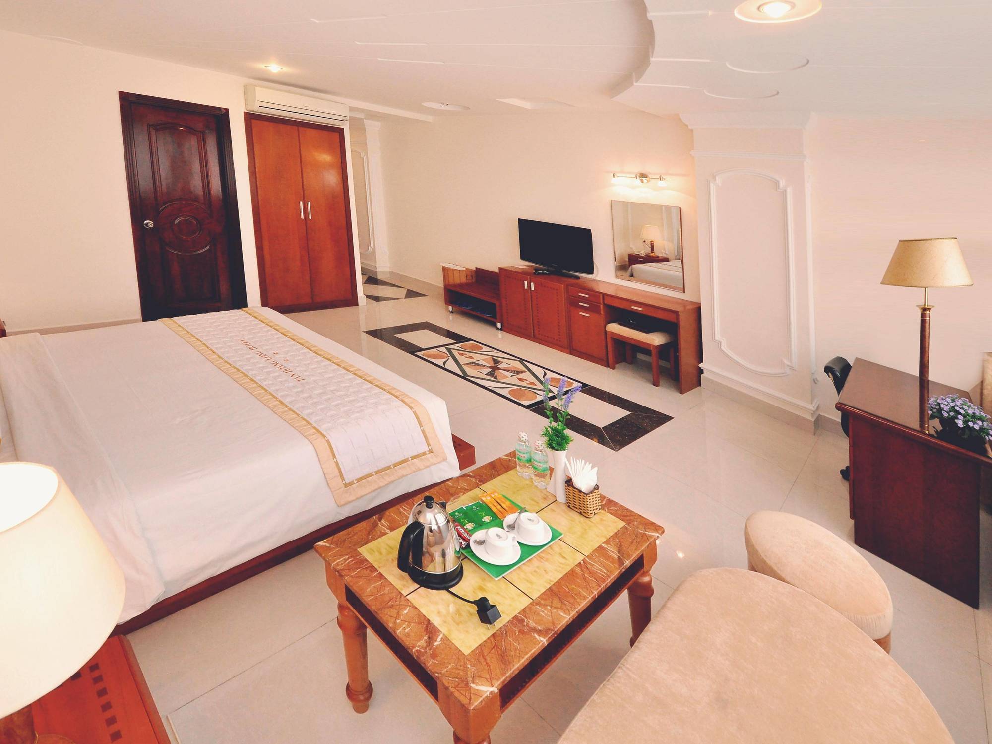 Tan Hoang Long Hotel Ho Si Minh-város Kültér fotó